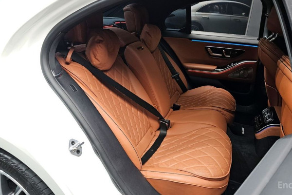 2022 Mercedes-Benz S-Класс с пробегом 46 621 км