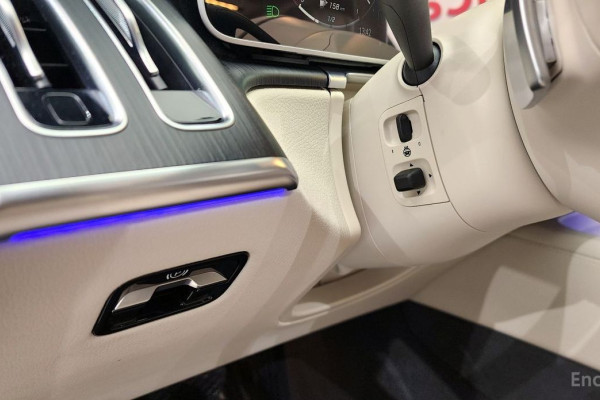 2023 Mercedes-Benz S-Класс с пробегом 69 667 км