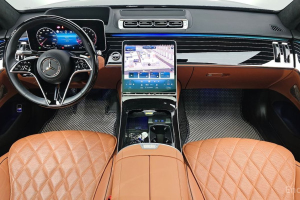 2023 Mercedes-Benz S-Класс с пробегом 28 252 км