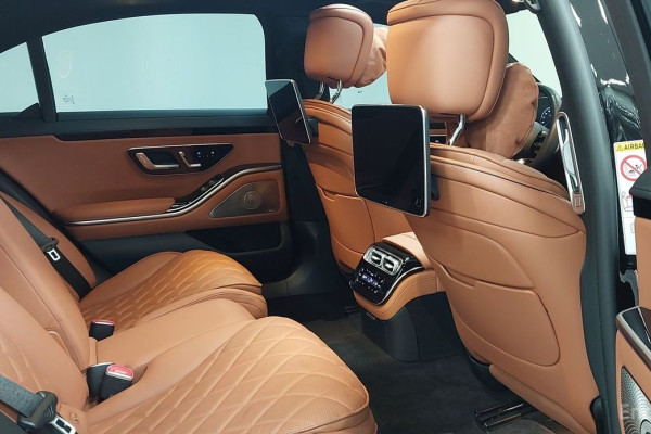 2023 Mercedes-Benz S-Класс с пробегом 62 300 км