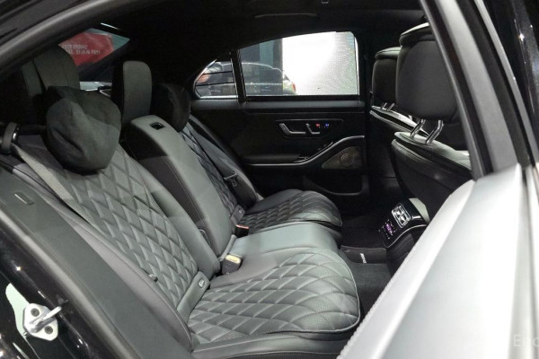 2022 Mercedes-Benz S-Класс с пробегом 8 654 км
