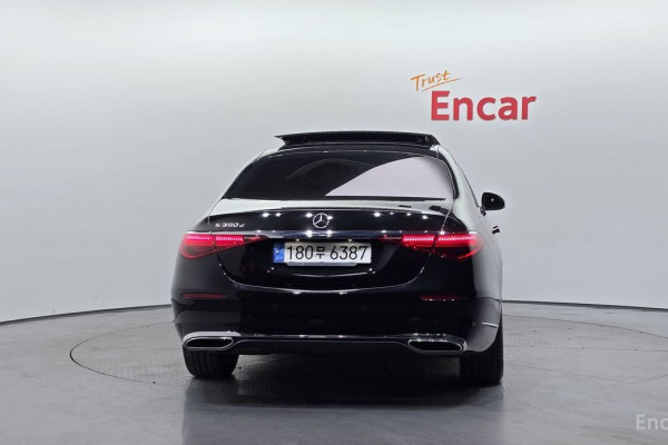 2022 Mercedes-Benz S-Класс с пробегом 42 335 км