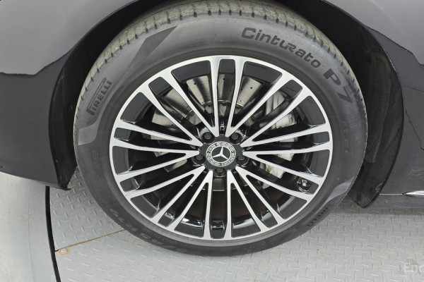 2022 Mercedes-Benz S-Класс с пробегом 42 335 км