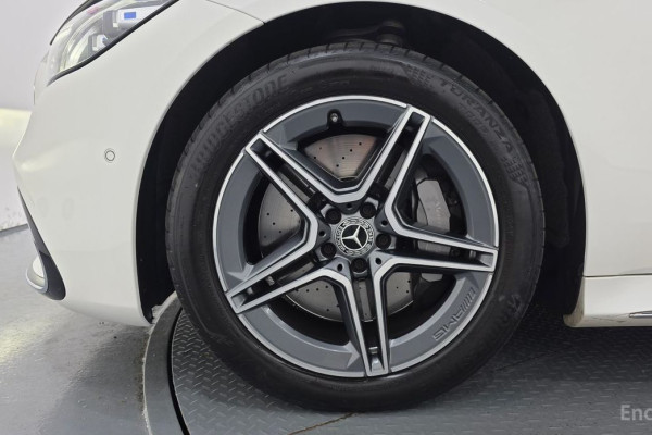 2022 Mercedes-Benz S-Класс с пробегом 45 240 км