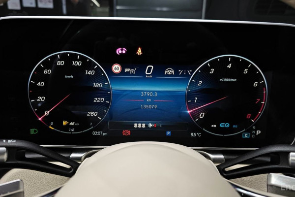 2022 Mercedes-Benz S-Класс с пробегом 135 709 км