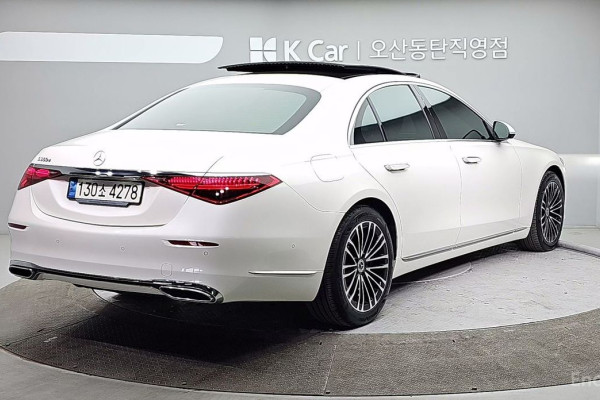 2022 Mercedes-Benz S-Класс с пробегом 39 175 км