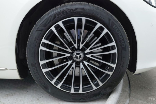 2022 Mercedes-Benz S-Класс с пробегом 39 175 км