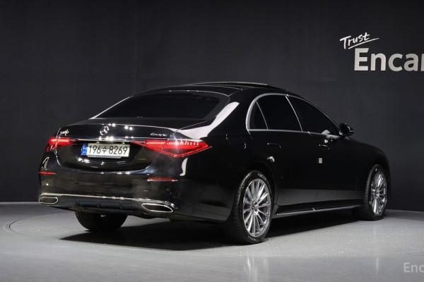2022 Mercedes-Benz S-Класс с пробегом 48 589 км