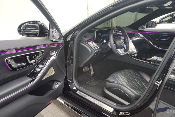2022 Mercedes-Benz S-Класс с пробегом 48 589 км