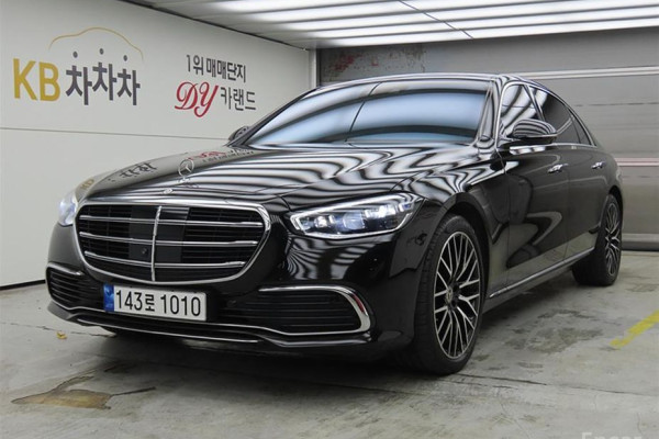 2022 Mercedes-Benz S-Класс с пробегом 24 500 км