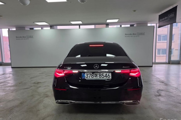 2023 Mercedes-Benz S-Класс с пробегом 23 413 км