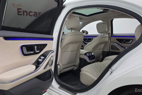 2023 Mercedes-Benz S-Класс с пробегом 52 678 км