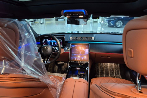 2022 Mercedes-Benz S-Класс с пробегом 28 025 км