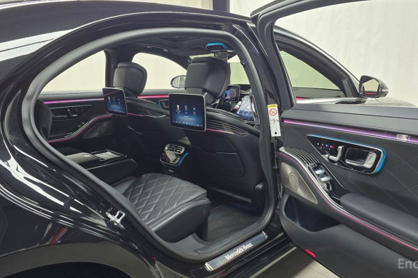 2023 Mercedes-Benz S-Класс с пробегом 50 496 км