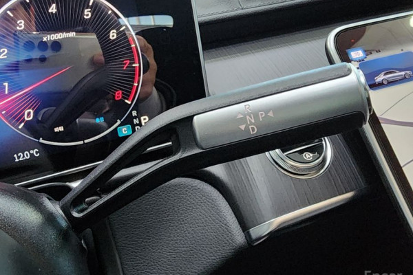 2023 Mercedes-Benz S-Класс с пробегом 18 300 км