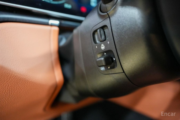 2022 Mercedes-Benz S-Класс с пробегом 56 460 км