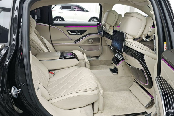 2022 Mercedes-Benz S-Класс с пробегом 114 608 км