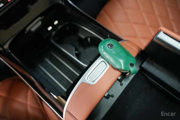 2022 Mercedes-Benz S-Класс с пробегом 56 461 км