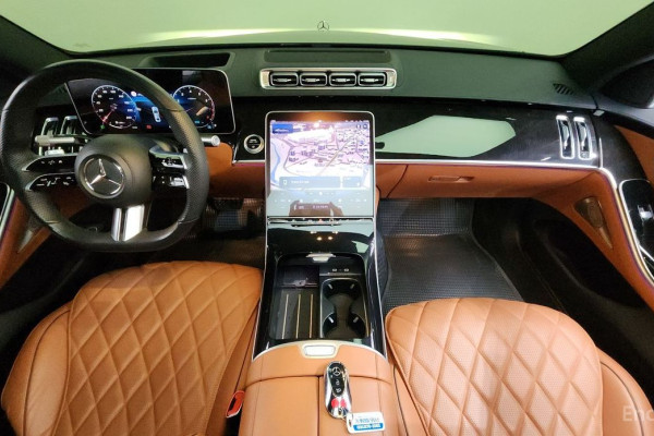 2022 Mercedes-Benz S-Класс с пробегом 40 498 км
