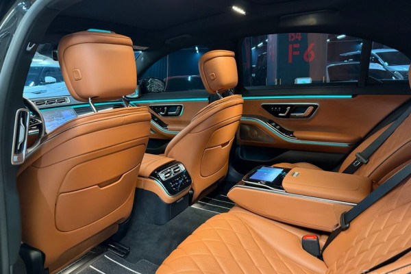 2023 Mercedes-Benz S-Класс с пробегом 42 000 км