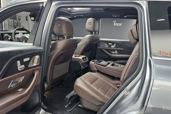 2022 Mercedes-Benz GLS с пробегом 45 942 км