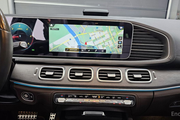 2022 Mercedes-Benz GLS с пробегом 45 942 км