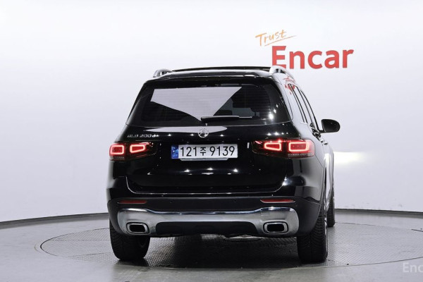 2022 Mercedes-Benz GLB с пробегом 28 799 км