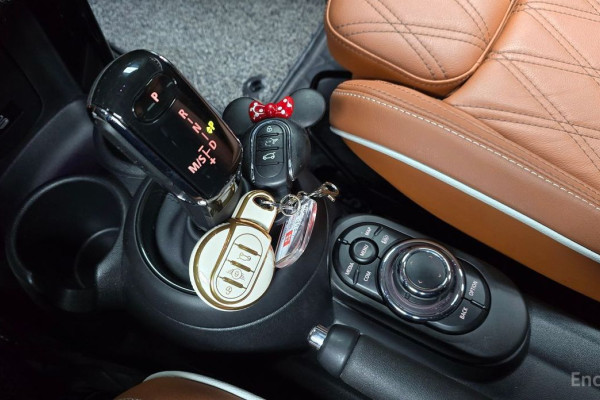 2022 Mini  с пробегом 26 771 км