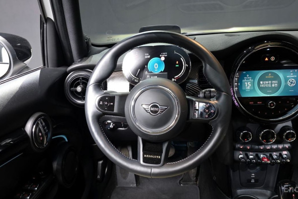 2023 Mini  с пробегом 18 617 км