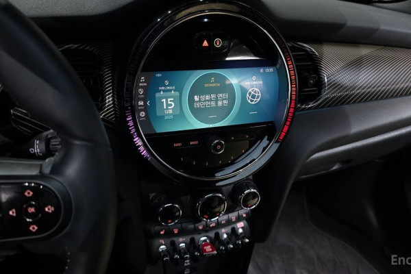 2023 Mini  с пробегом 18 617 км