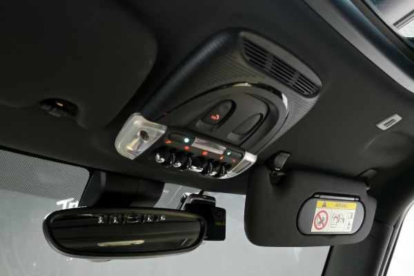 2023 Mini  с пробегом 18 617 км