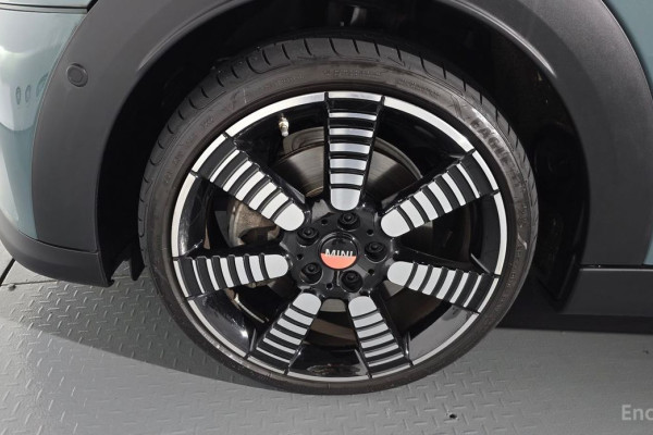 2023 Mini  с пробегом 14 295 км