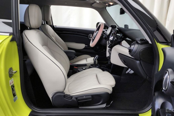 2023 Mini  с пробегом 18 088 км