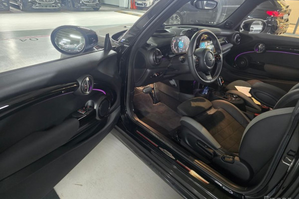 2022 Mini  с пробегом 21 100 км