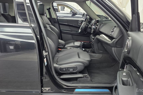 2022 Mini Countryman с пробегом 30 000 км