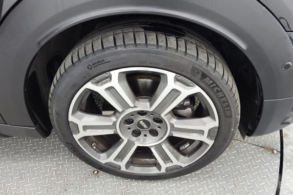 2023 Mini Countryman с пробегом 16 901 км