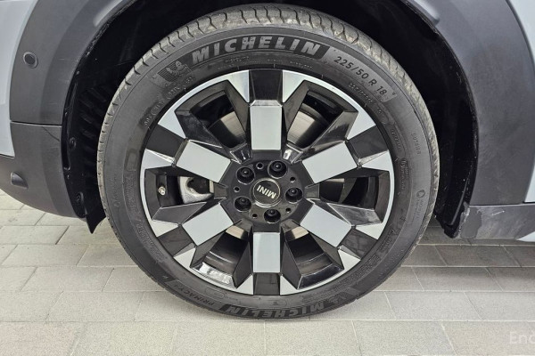 2023 Mini Countryman с пробегом 10 695 км