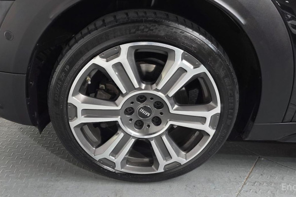 2022 Mini Countryman с пробегом 76 293 км