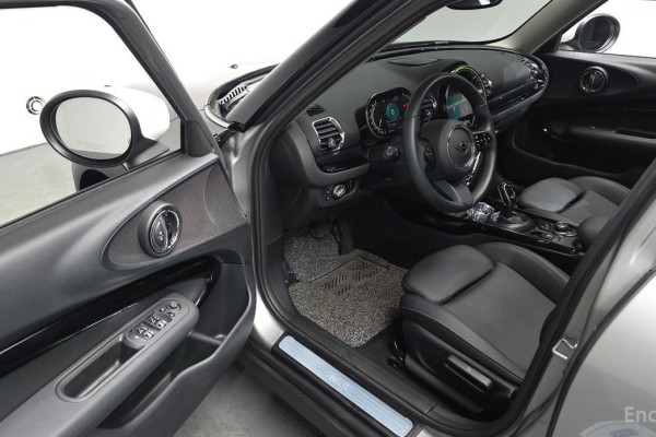 2023 Mini Clubman с пробегом 29 051 км