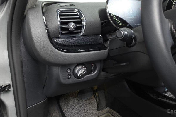 2023 Mini Clubman с пробегом 29 051 км