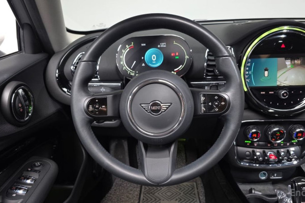 2023 Mini Clubman с пробегом 29 051 км