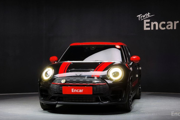 2022 Mini Clubman с пробегом 27 612 км