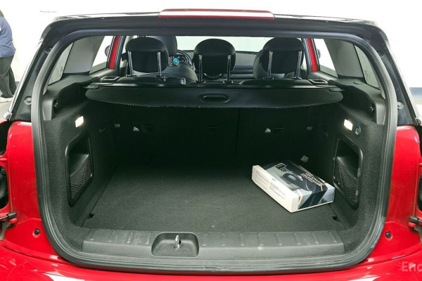 2023 Mini Clubman с пробегом 44 145 км