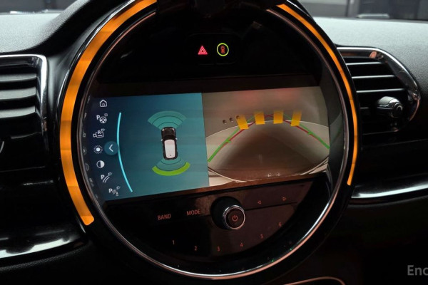 2023 Mini Clubman с пробегом 14 728 км