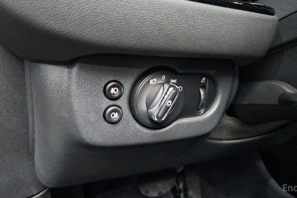 2023 Mini Clubman с пробегом 48 074 км