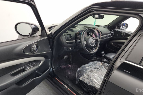 2022 Mini Clubman с пробегом 67 270 км