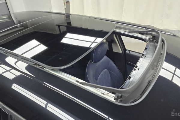 2022 Mini Clubman с пробегом 48 106 км