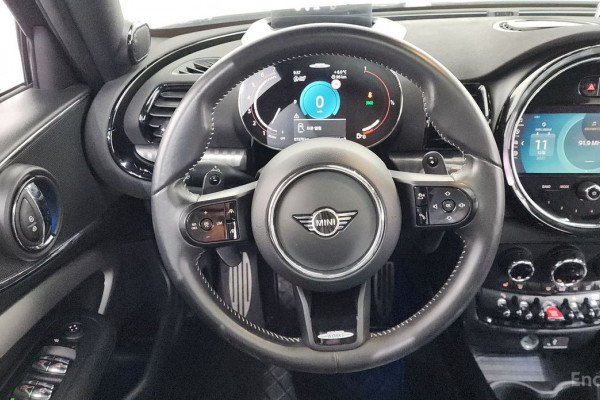 2022 Mini Clubman с пробегом 67 270 км