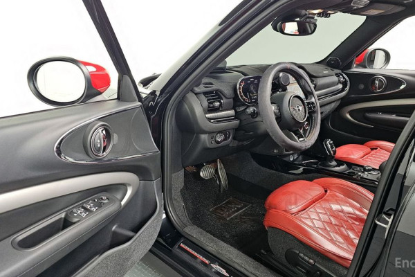 2022 Mini Clubman с пробегом 37 670 км