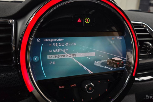 2022 Mini Clubman с пробегом 27 724 км